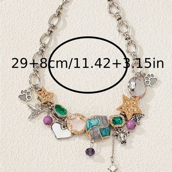 🩵 Betsey Johnson stunning novelty charm necklace 🩵 - Picture 5 of 7